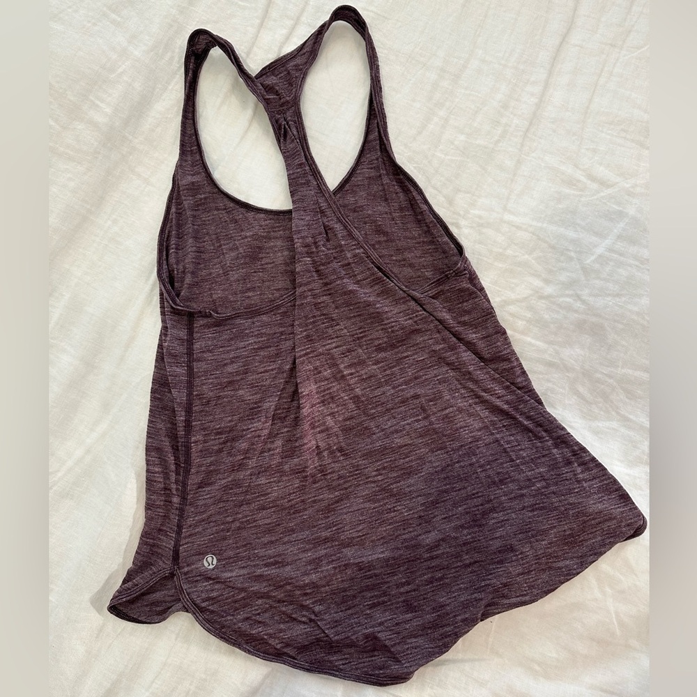 Lululemon tank size 6